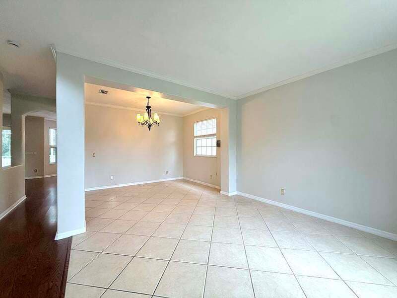Riverview House: 11335 Village Brook Drive