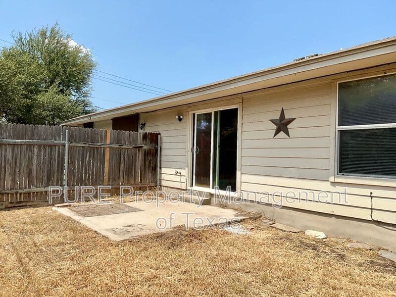 Austin Condo: 8605 Talyne Chaise Circle