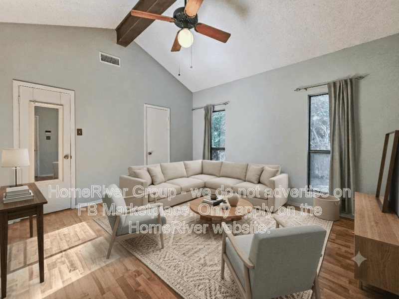 San Antonio House: 8823 Wellesley Manor Dr