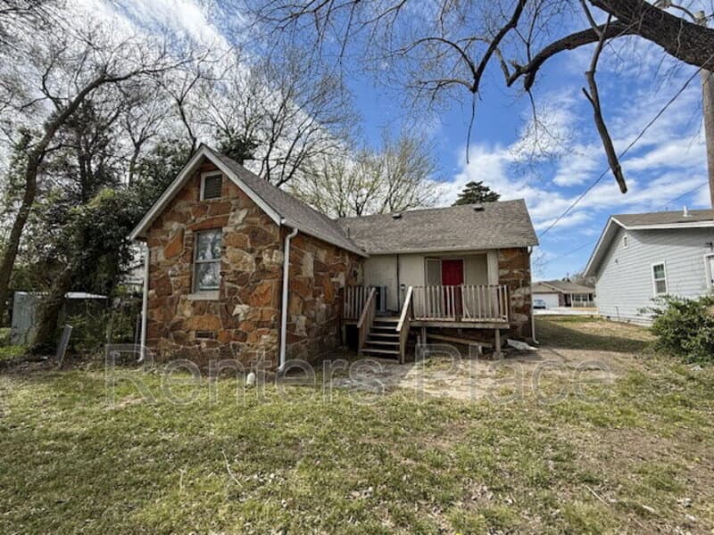 Tulsa House: 1815 North Boston Place