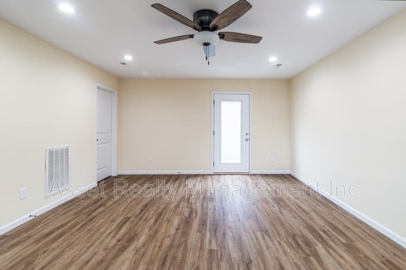 Louisville Condo: 916 Warrior Hill Drive - 1