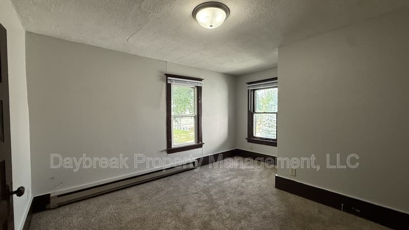 Fargo Condo: 1235 11 1/2 Street North - 3