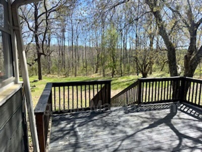 Norlina House: 471 Shephard Rd