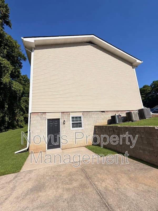 Bowdon Condo: 191 Harvell Drive - C-5