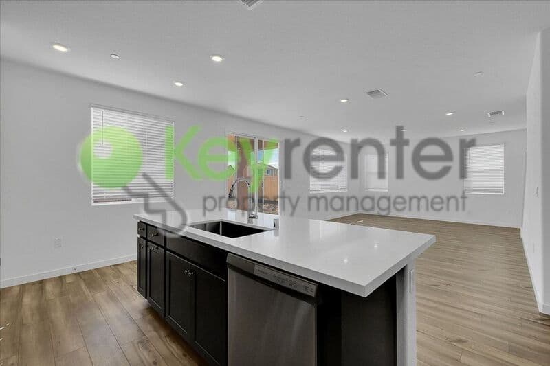Plumas Lake House: 2061 Hesperian Drive
