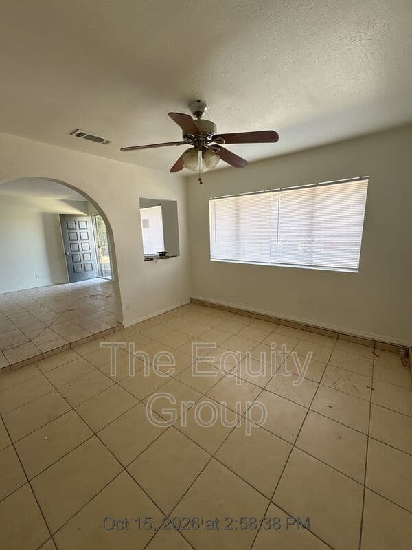 Dinuba House: 240 W Whittaker Way