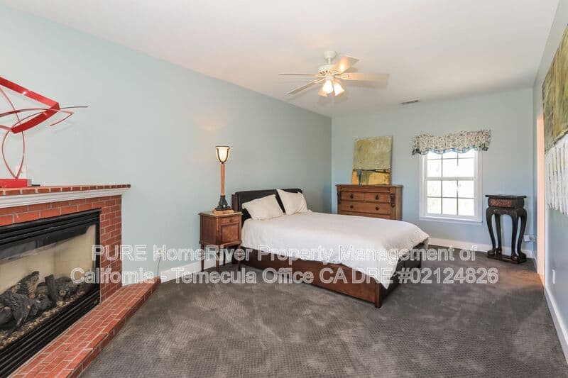 Murrieta House: 36475 Avenida La Cresta