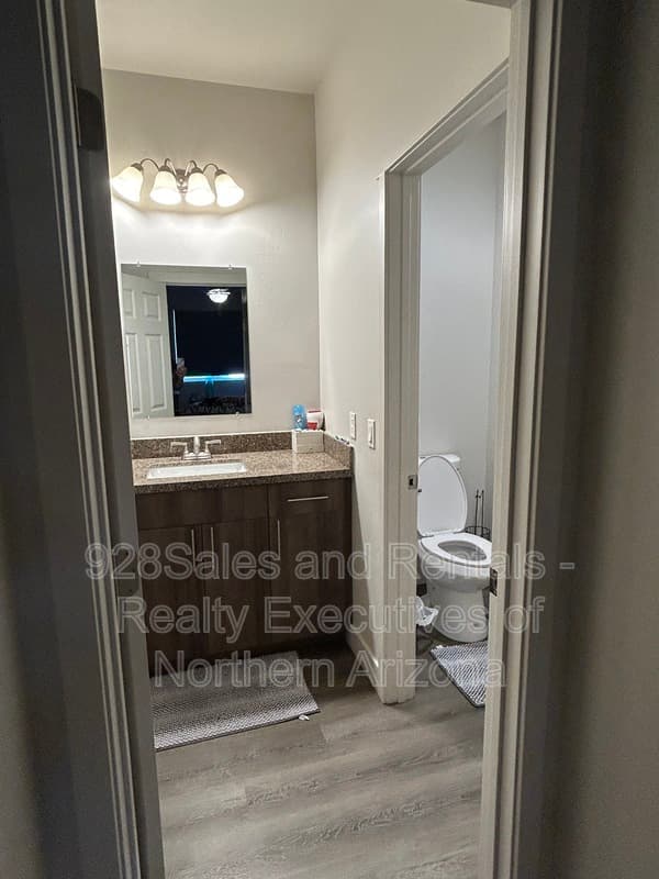 Flagstaff Townhome: 2107 N West St