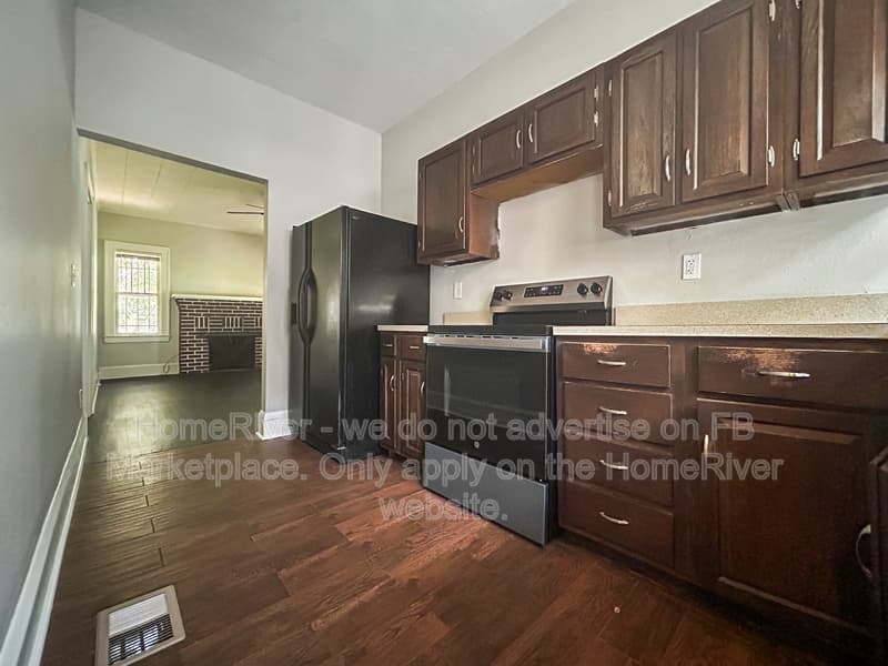 Jacksonville House: 811 Broxton St