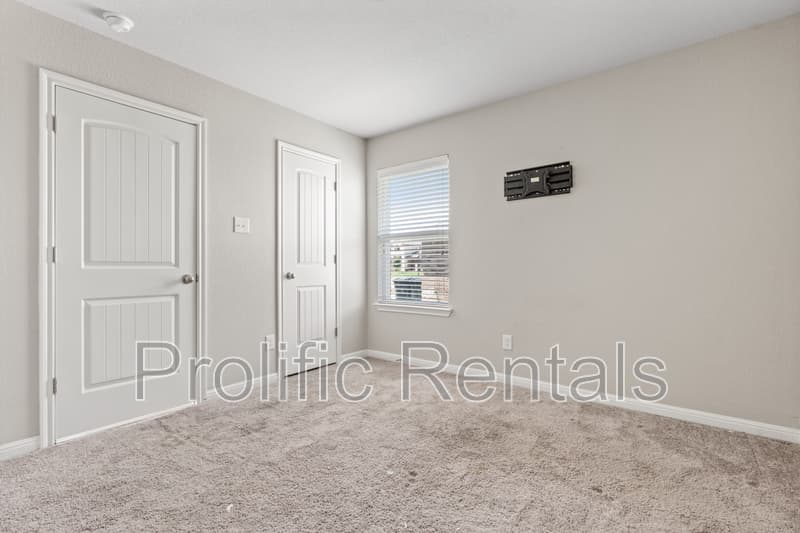 Killeen House: 6117 Verde Drive