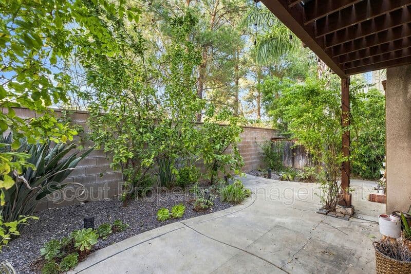 Temecula House: 40099 Annapolis Drive
