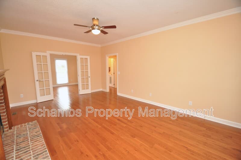 Cary House: 100 Preston Pines Dr