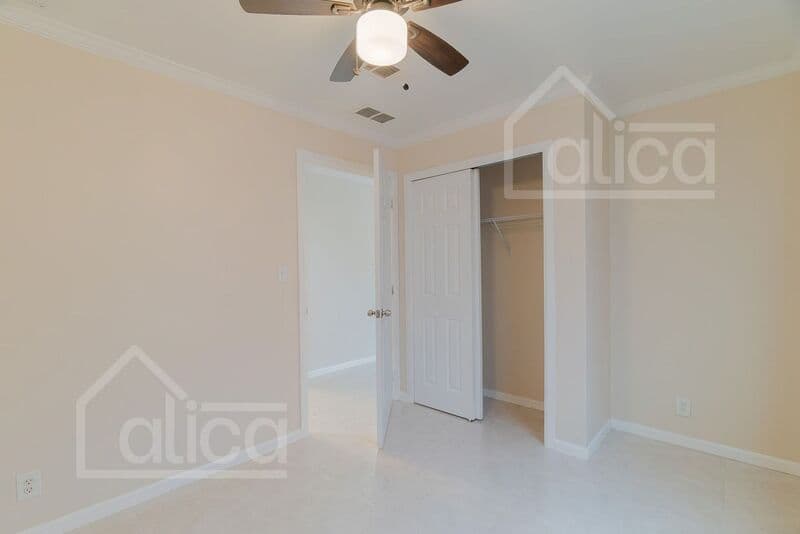 West Palm Beach House: 1113 22nd St