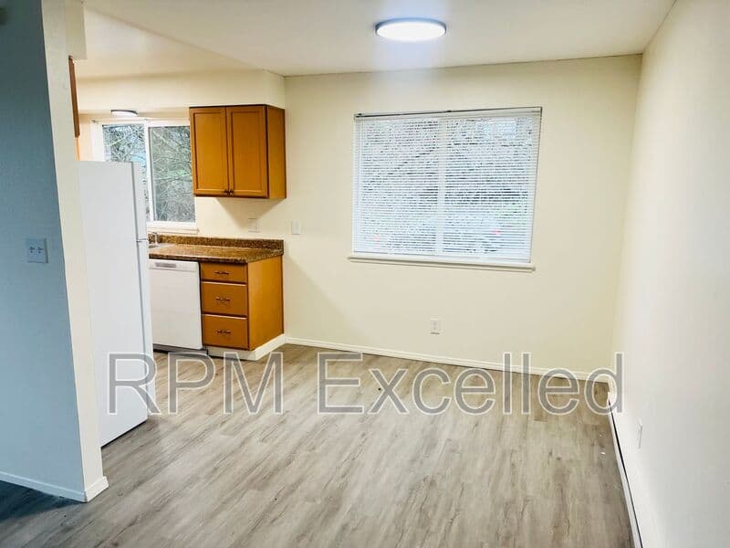 Federal Way Condo: 2500 S 286th Pl