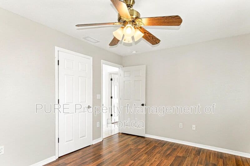 Ocala House: 645 NW 65th St