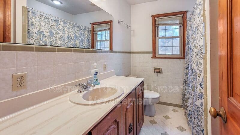 Mechanicsville House: 8155 Bell Creek Road