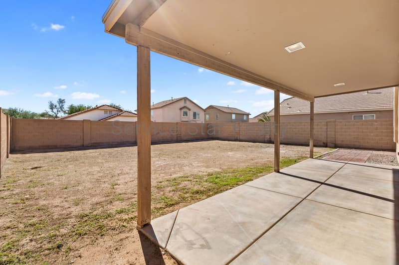 Goodyear House: 15257 W Monroe St