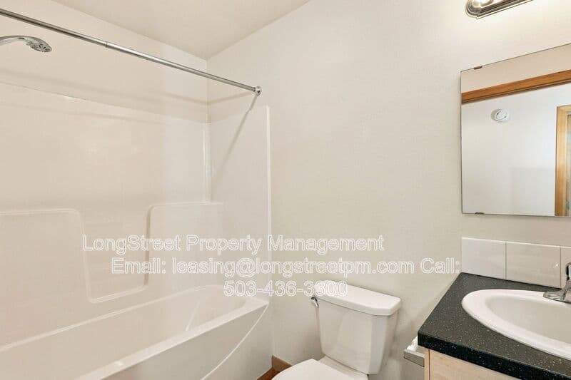 Corvallis Townhome: 132 SW Avery Ave