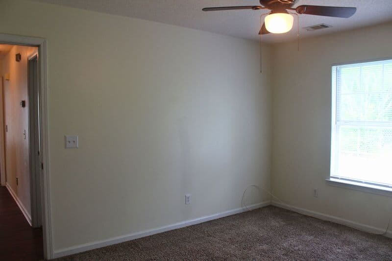 Pooler House: 132 Bluelake Blvd
