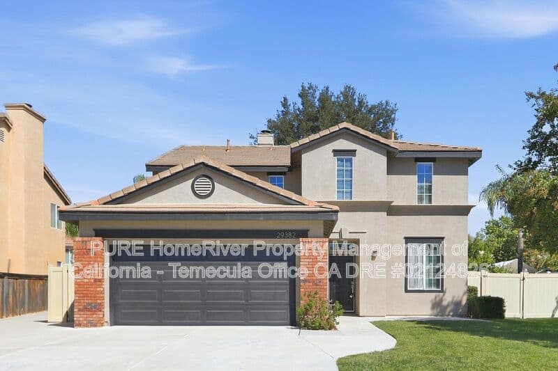 Murrieta House: 29382 Taos Cir