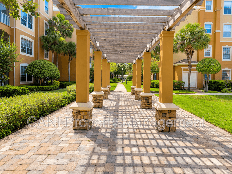 Orlando Condo: 2484 San Tecla Street