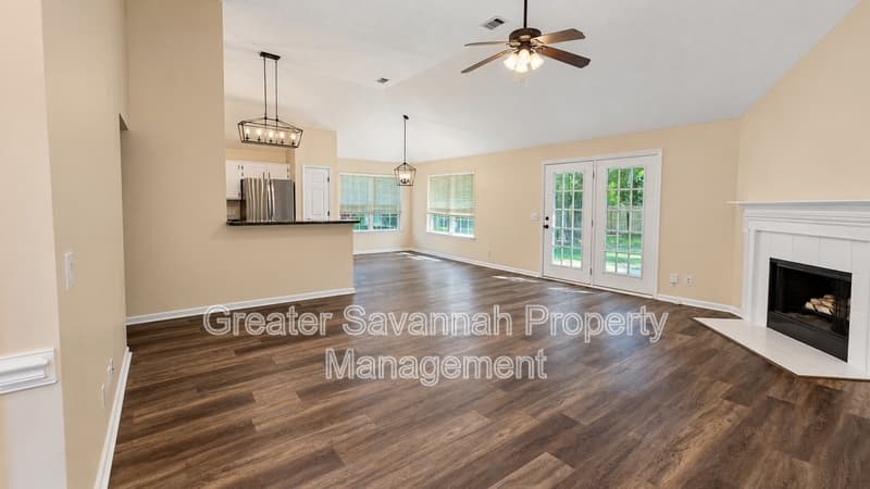 Pooler House: 12 Ashwood Court