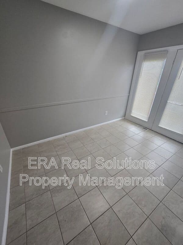 Columbus Condo: 852 S Roys Ave
