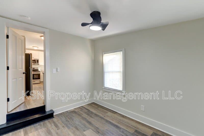 Savannah Condo: 543 East Harris Street