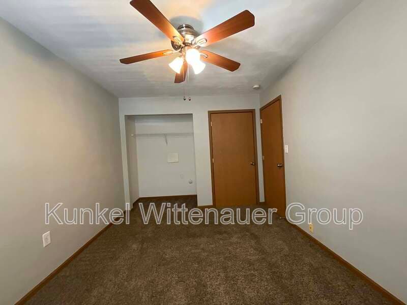Swansea Condo: 1810-12 Jamestown Road