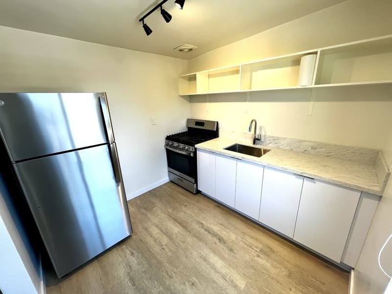 Chula Vista Condo: 245 Church Avenue
