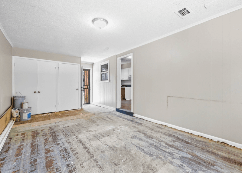 Memphis House: 3230 Riney St