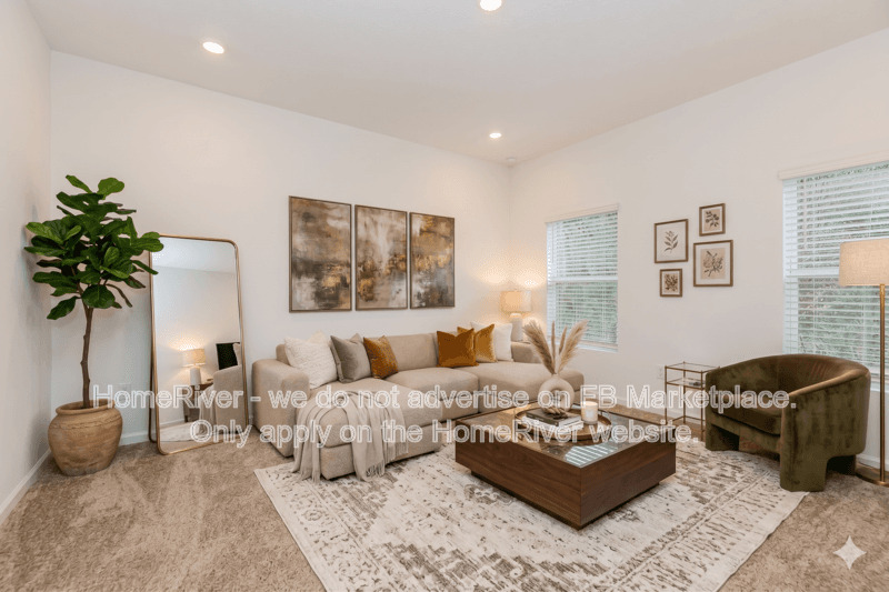 Jacksonville House: 5008 Bramante Dr