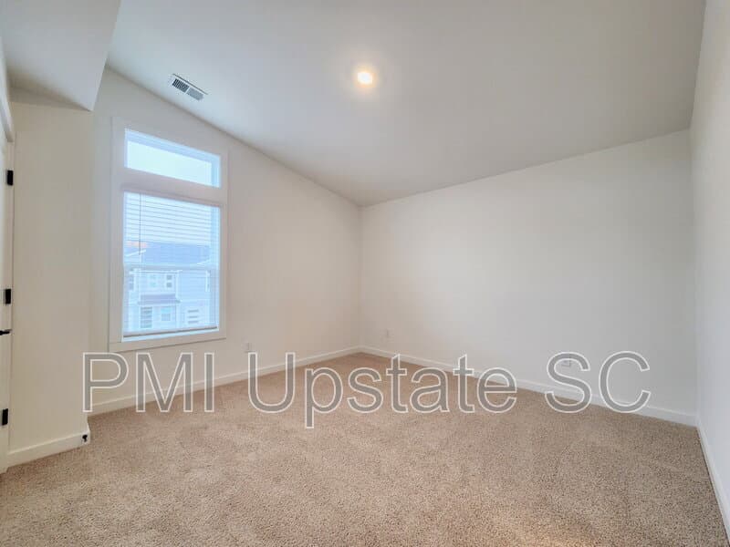 Spartanburg Townhome: 1283 Westgate Vlg Dr