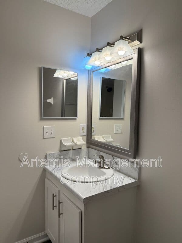 Orange Park Condo: 1270 Ticonderoga Trail - C