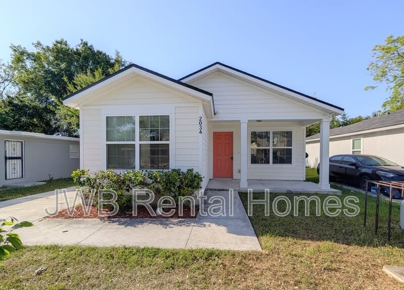 Jacksonville House: 2034 Hartridge St