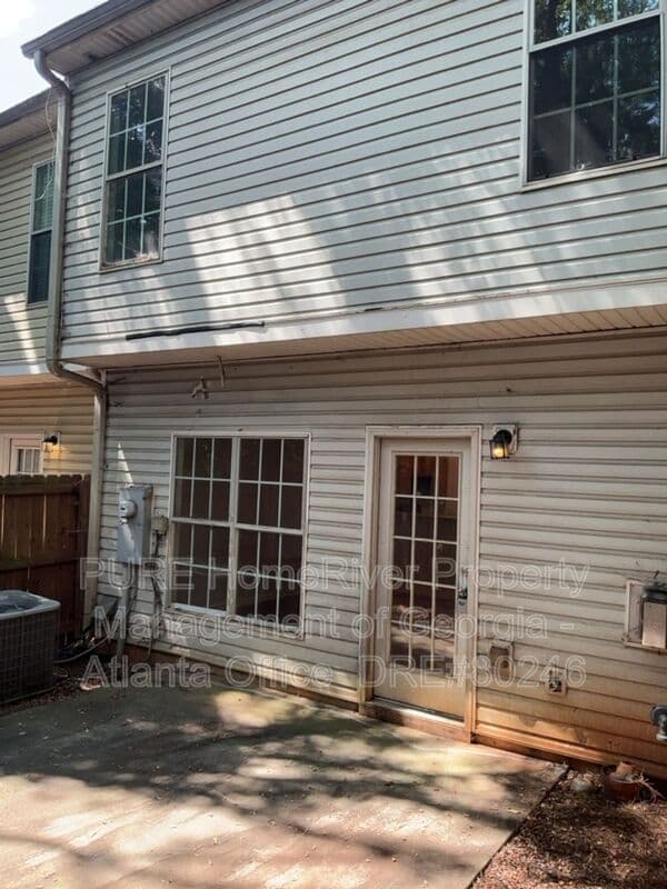 Avondale Estates Townhome: 768 Brookside Parc Ln