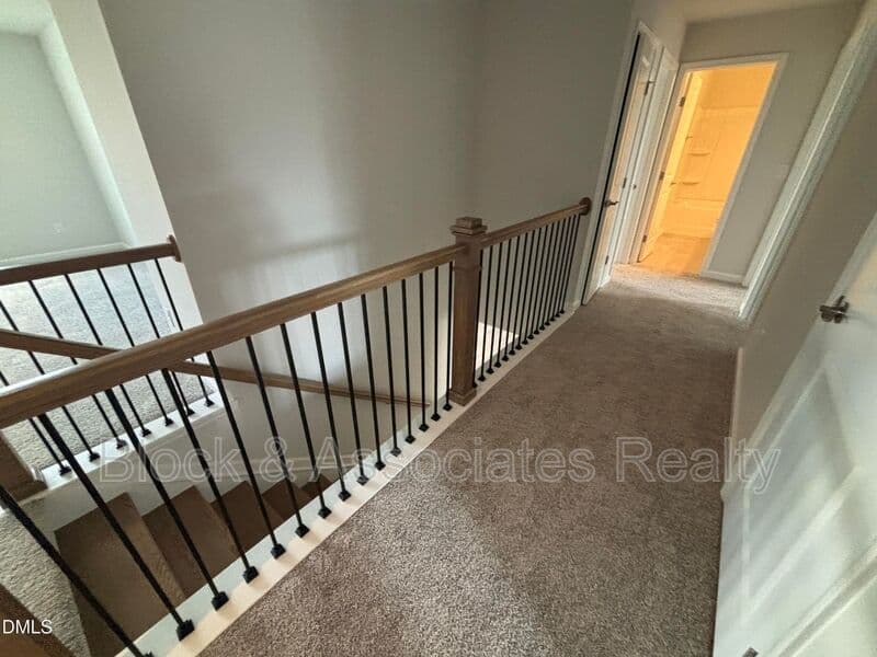 Durham House: 3230 Pelican Lane