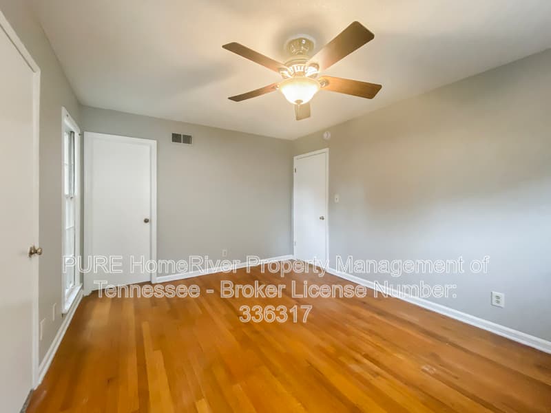Memphis House: 5654 Chapman Ave