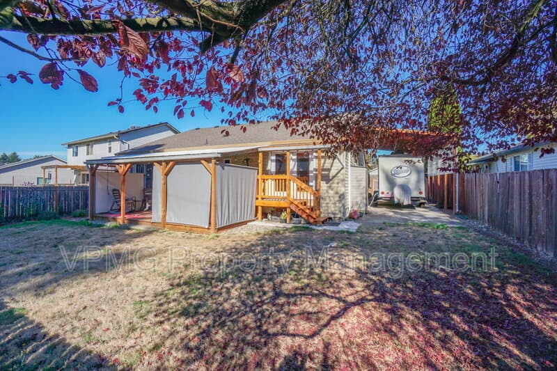 Vancouver House: 10505 Northeast 80th Street