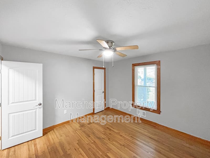 Taylors House: 4804 Edwards Road