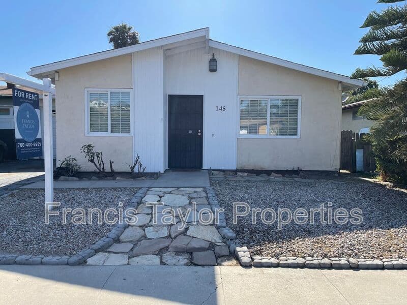 Oceanside House: 145 Francesca Drive