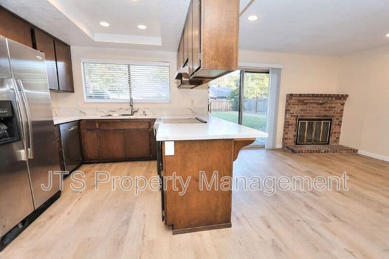 Citrus Heights Condo: 5512 Mike Arthur Ct