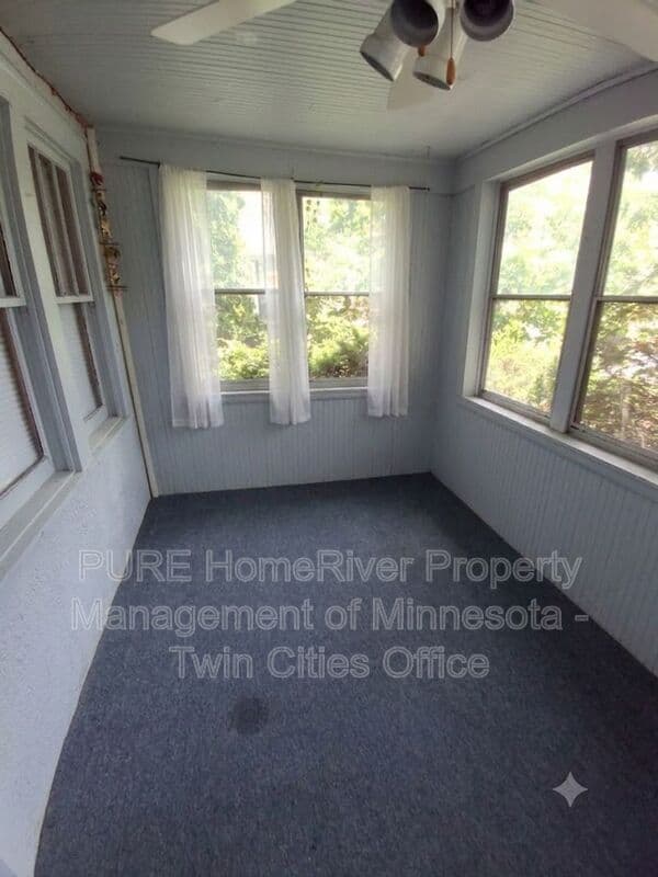 Saint Paul House: 2029 Wellesley Ave