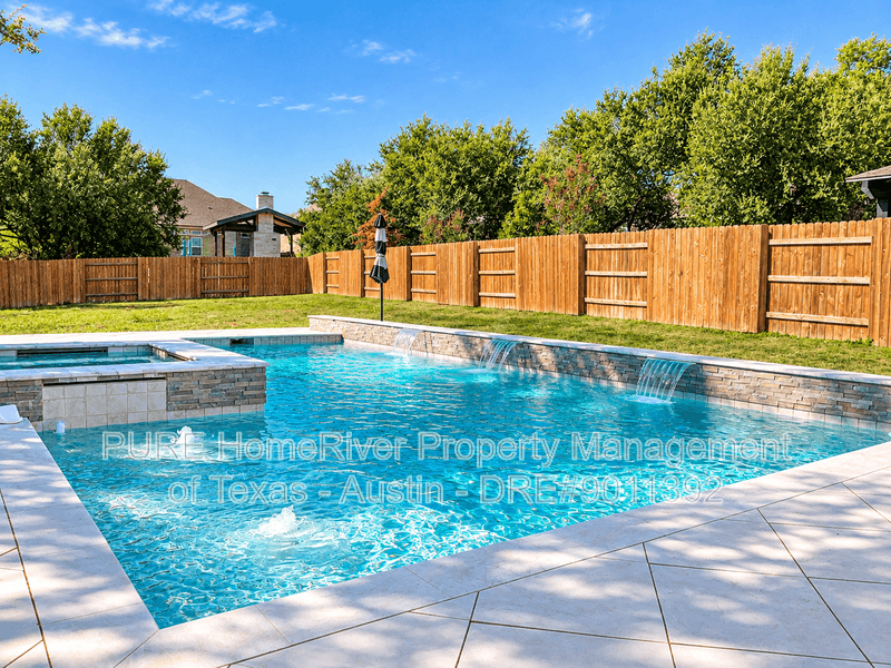 Leander House: 2416 Belen Dr