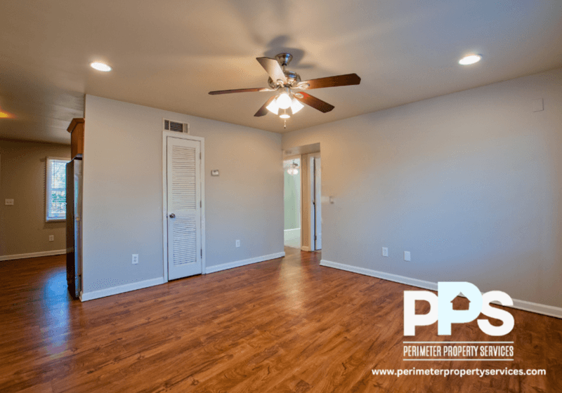 Atlanta House: 2145 Bolton Road NW