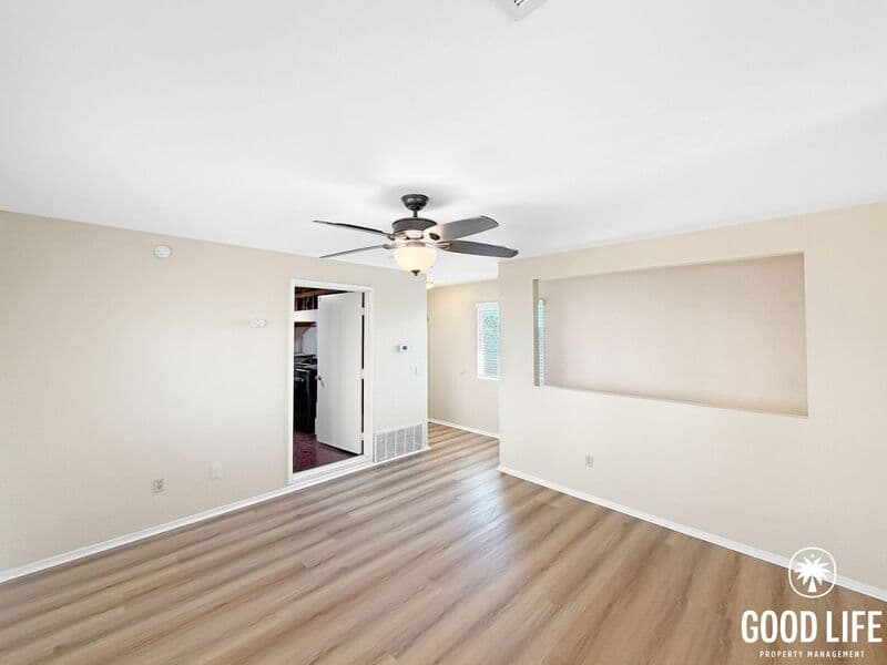 San Diego House: 2506 44th St