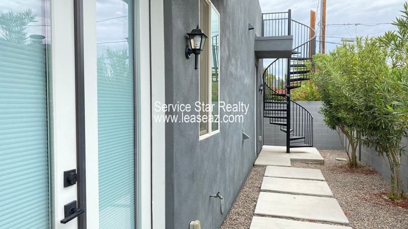 Phoenix House: 5346 N 22nd Dr