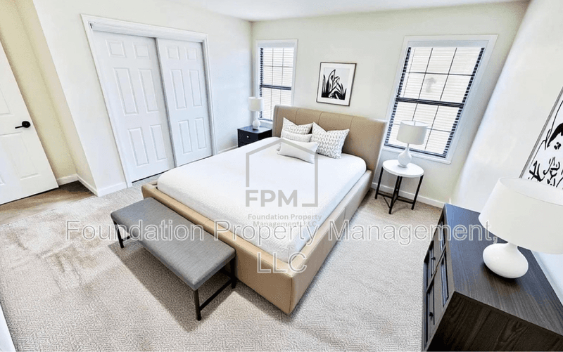 Memphis House: 8712 Carrollwood Lane