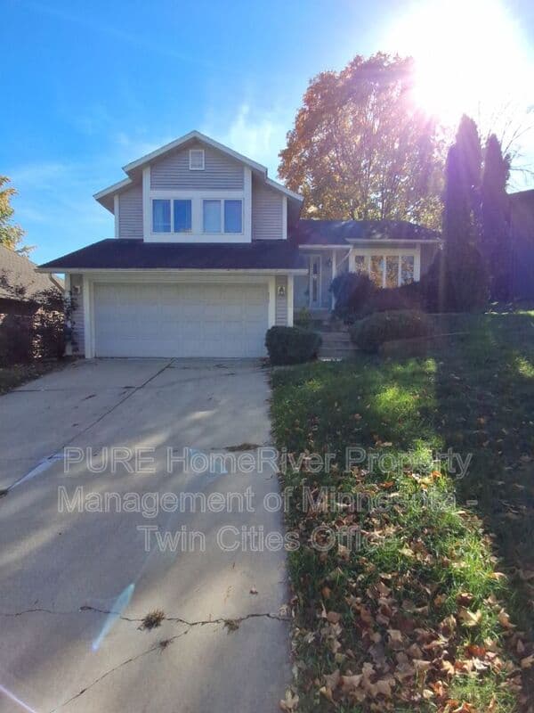 Rochester House: 2008 Hill Pl SW