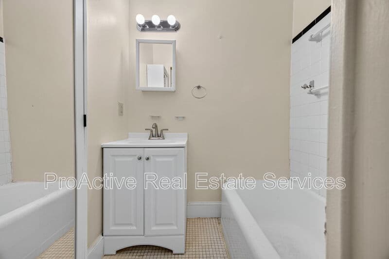 Norfolk Condo: 833 Baldwin Ave - 3